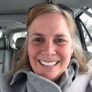 Meet your Posher, Liz